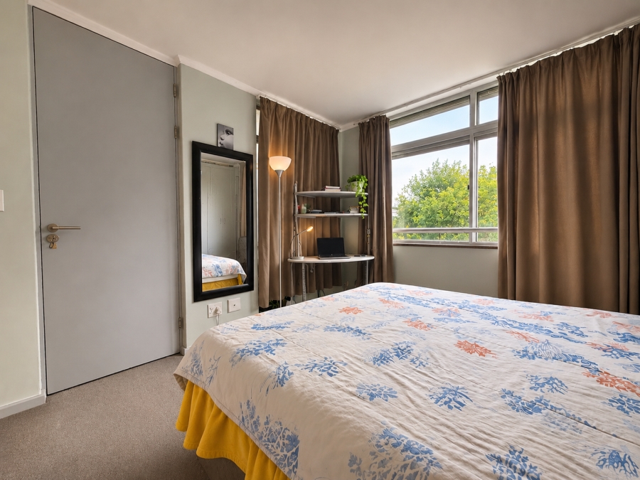 2 Bedroom Property for Sale in Claremont Upper Western Cape